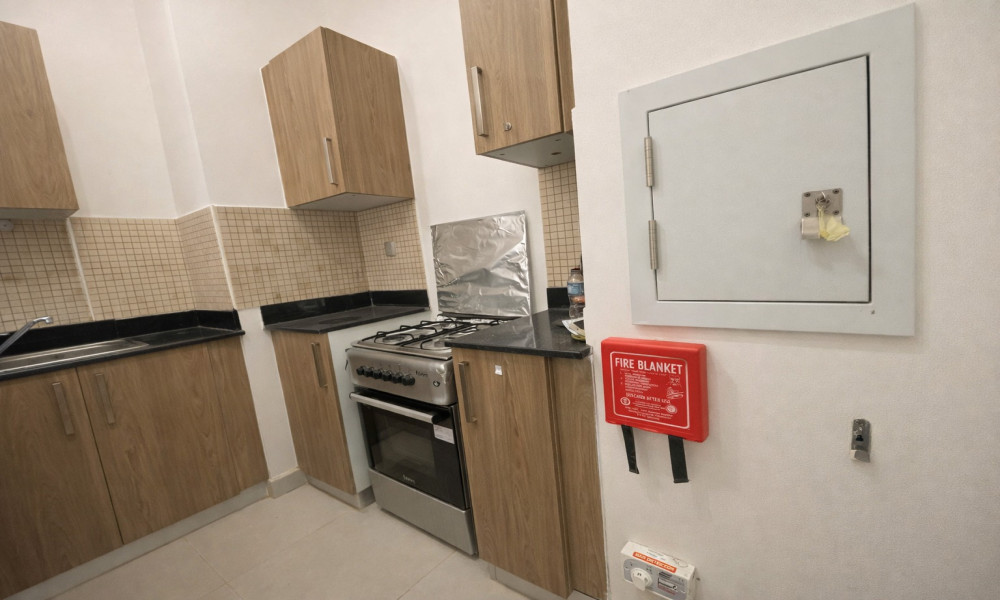 1 BHK FOR RENT IN FOX HILLS SEMI FURNISHED - Image 4