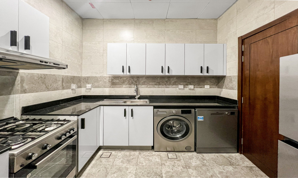 1BHK APARTMENT FOR SALE | FF | PRIME LOCATION - Image 4