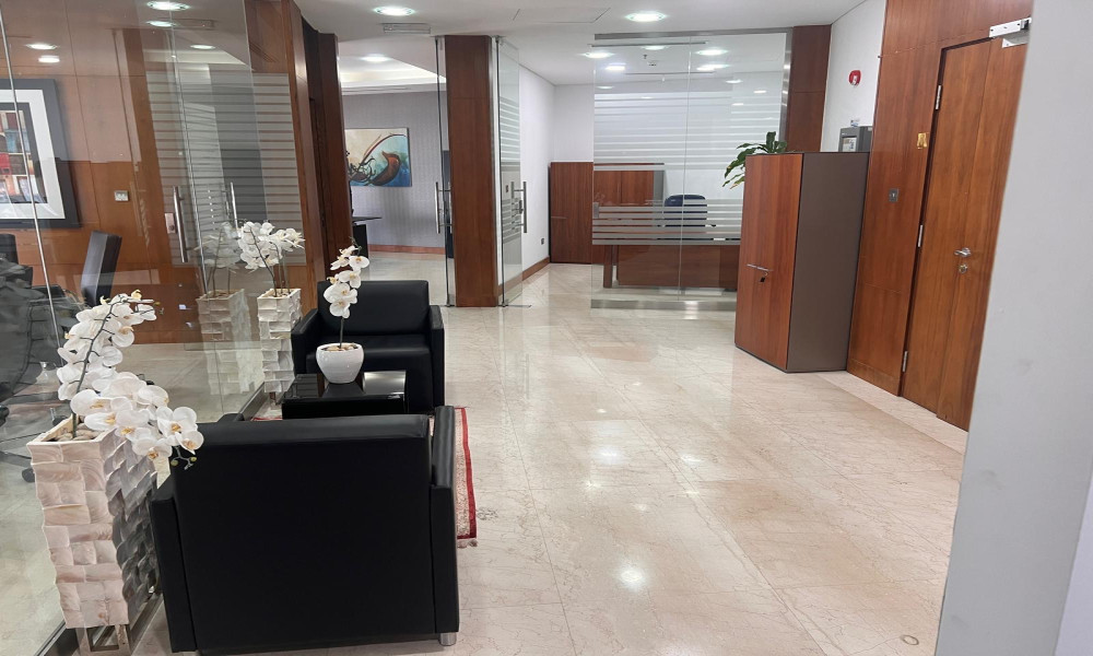 AFFORDABLE OFFICE SPACE FOR RENT | PALM TOWER small 2