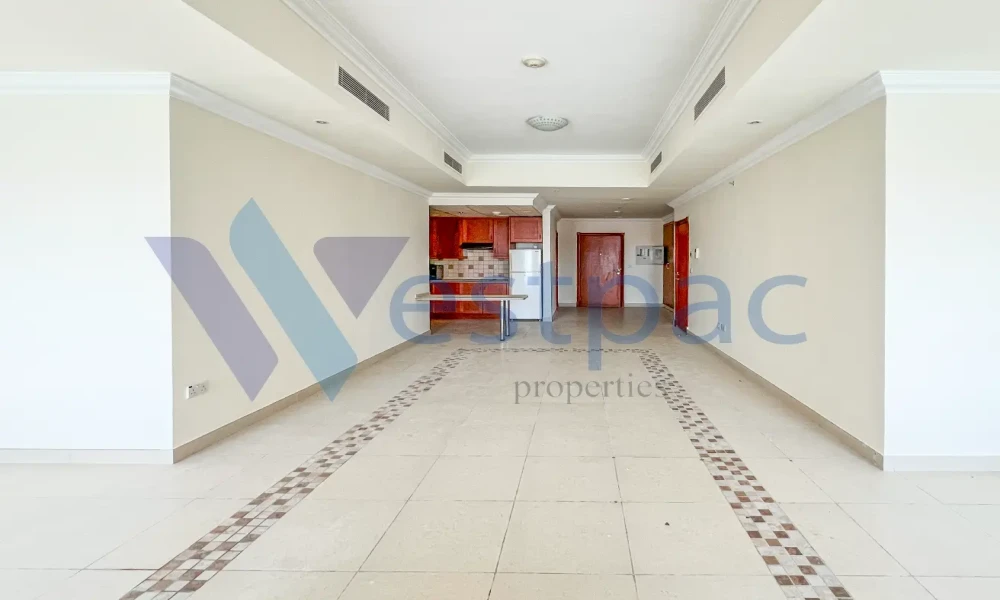 BRIGHT STUDIO FOR RENT | MARINA VIEW small 3