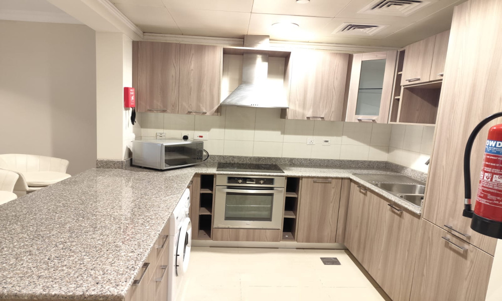 BRIGHT STUDIO IN PEARL FURNISHED FOR RENT small 1