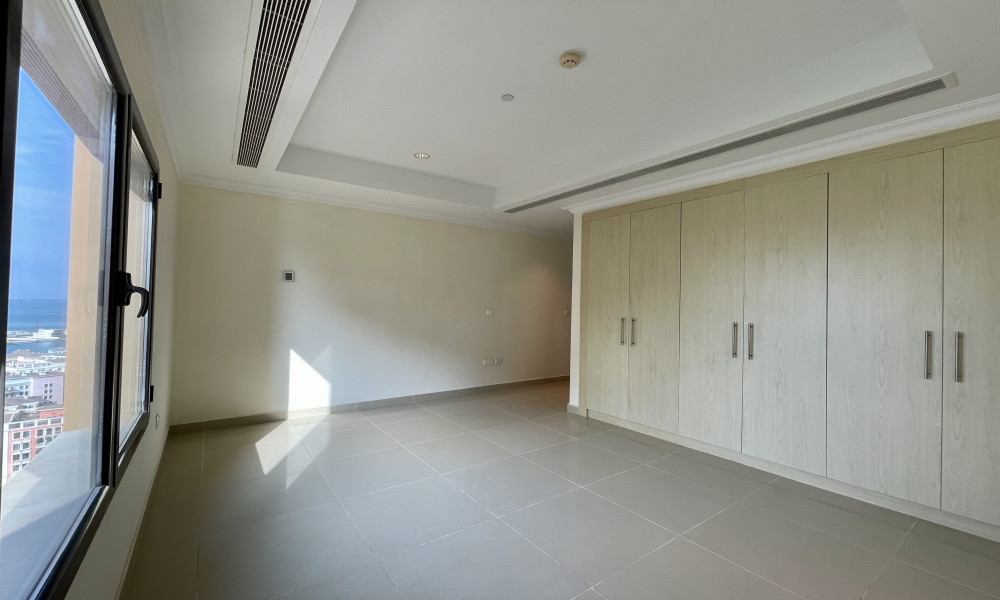 STYLYISH 1 BHK FOR SALE | SIDE SEA VIEW IN PEARL | SF small 1