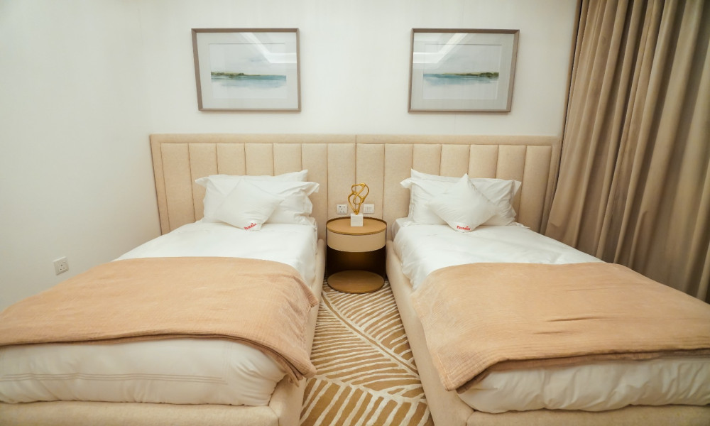 1 BHK BRAND NEW  | DIRECT SEA VIEW | SF small 3