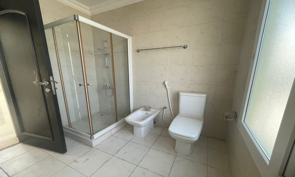 EXPANSIVE 3 BHK VILLA FOR RENT IN WEST BAY | SF - Image 5