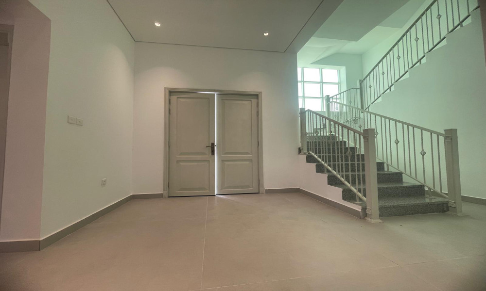 FAMILY VILLA 4 BHK FOR RENT IN AIN KHALED | SF - Image 5