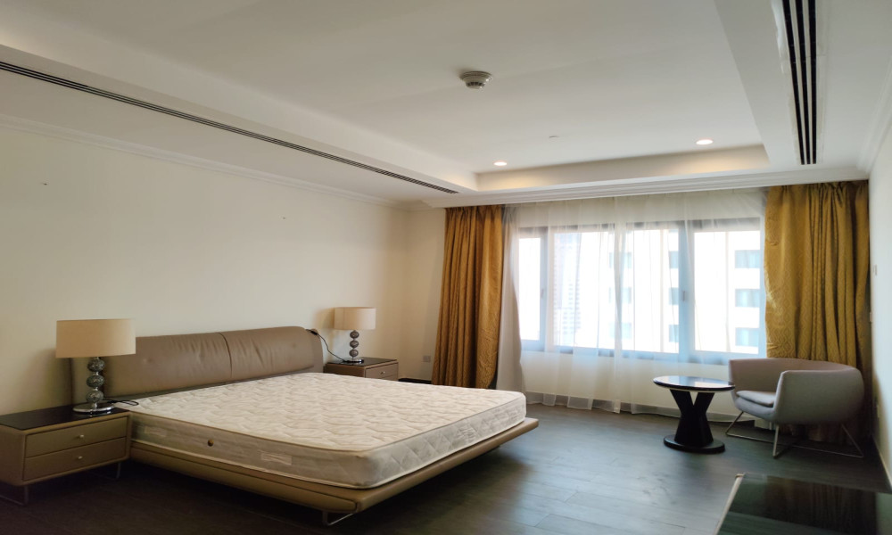 FOR RENT APARTMENT IN PEARL 1 BHK FULLY FURNISHED small 1