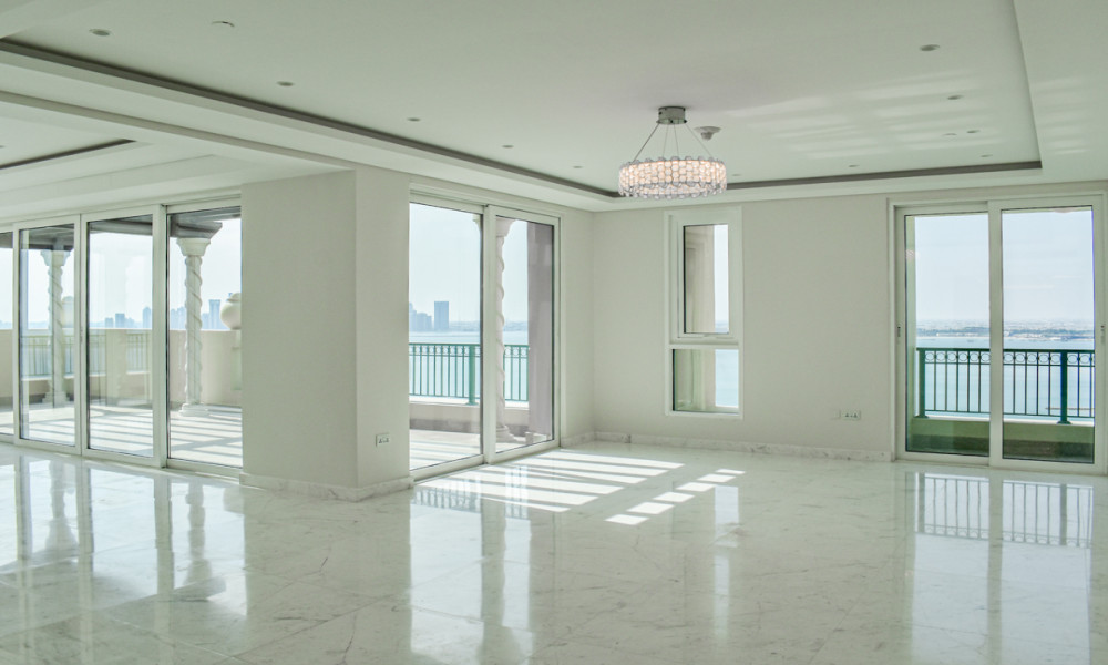 Luxurious Penthouse 4 BHK with small 1