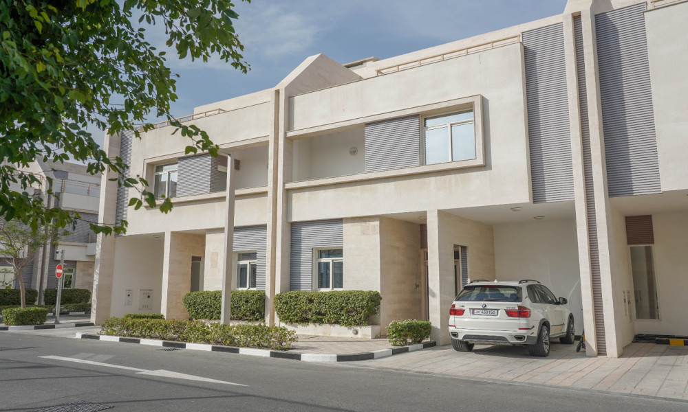 SPACIOUS 3 BHK VILLA FOR RENT | AL MURAIHK | FULLY FURNISHED small 2