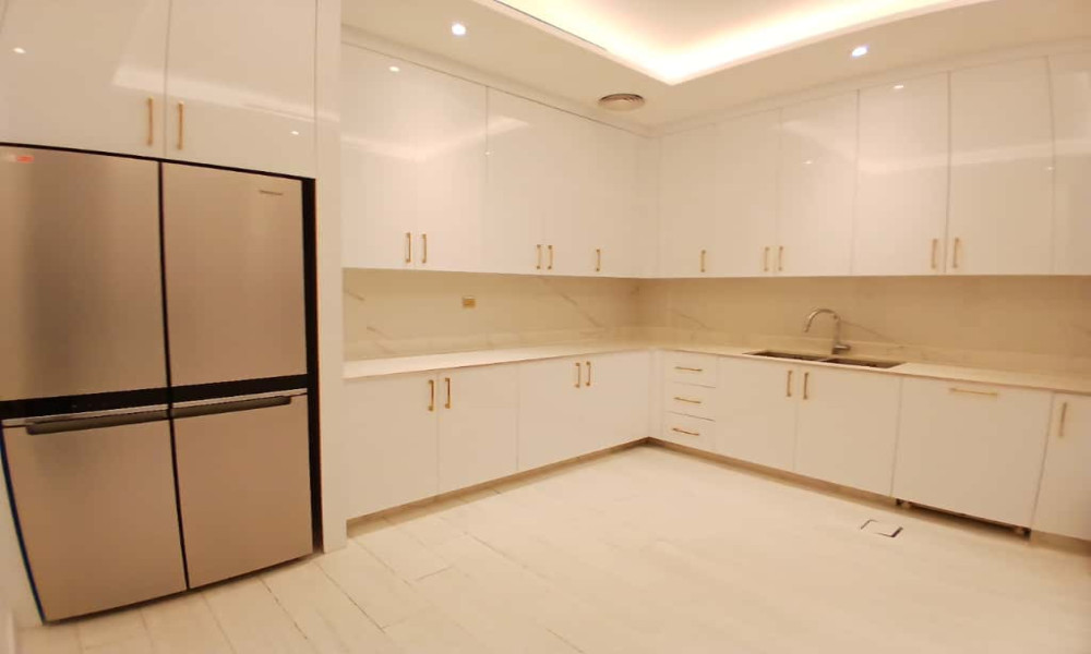 SPACIOUS AND MODERN 3BHK FOR RENT IN FLORESTA | FF small 1